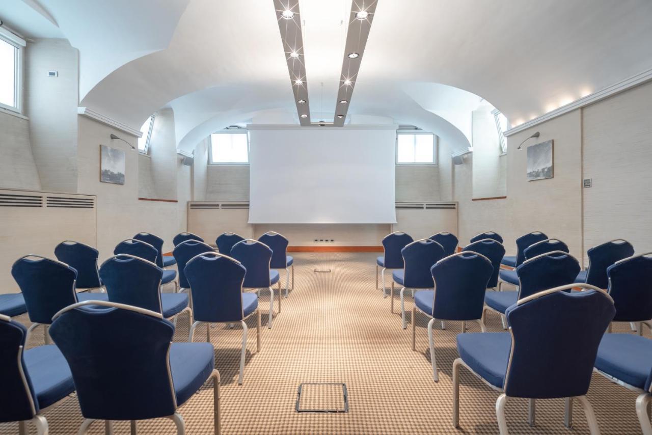 Capo D´áfrica – Colosseo Hotel Roma